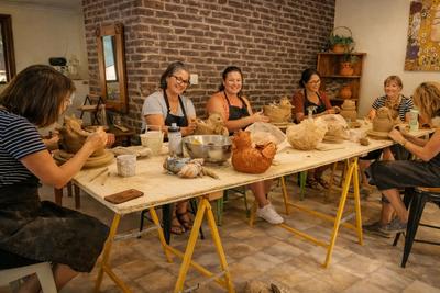 Earth Sculptures Pottery & Chalet Retreats