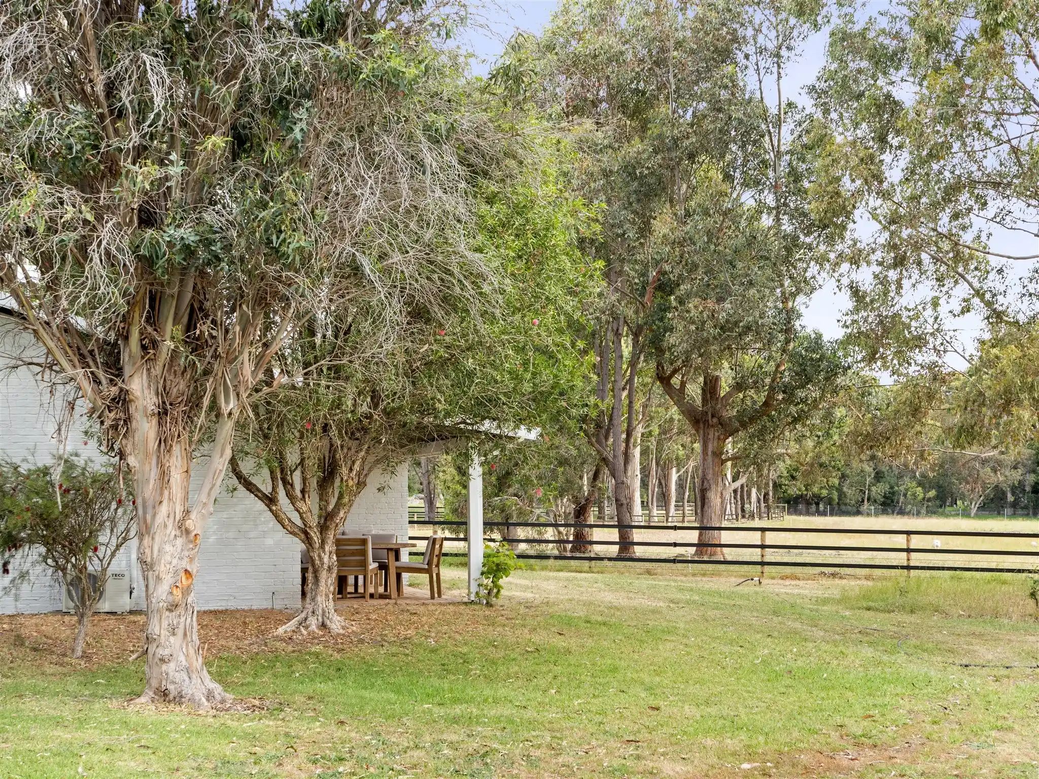 Chambré Estate