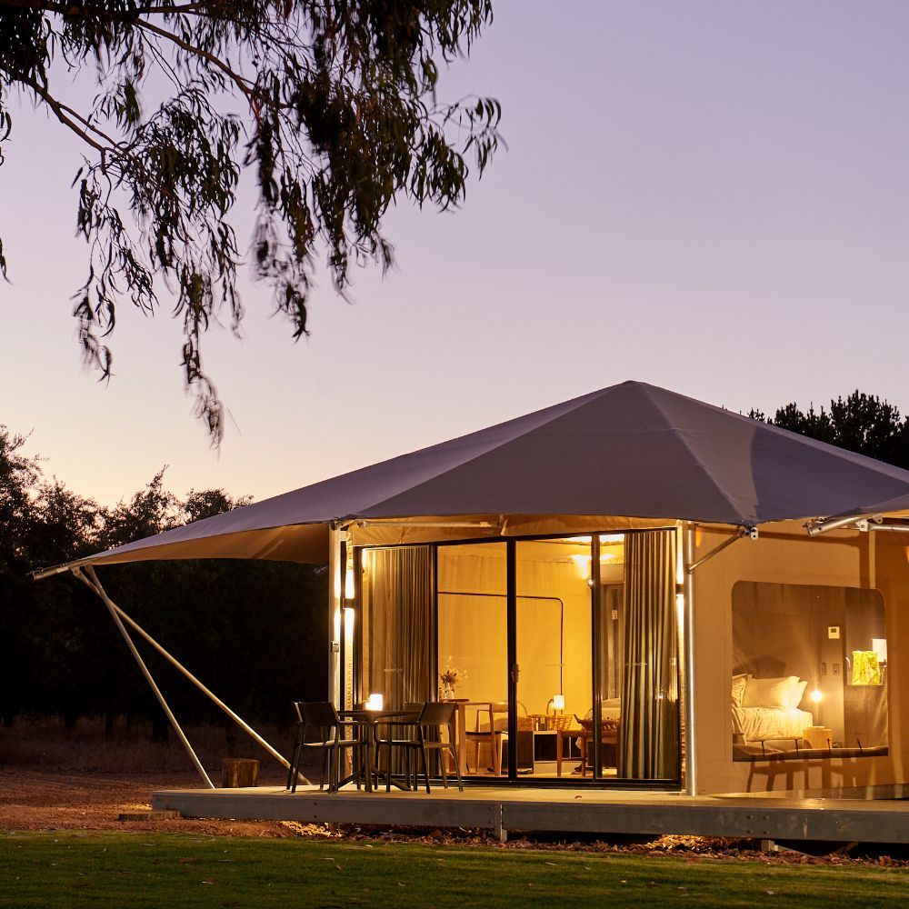 Olio Bello Lakeside Glamping