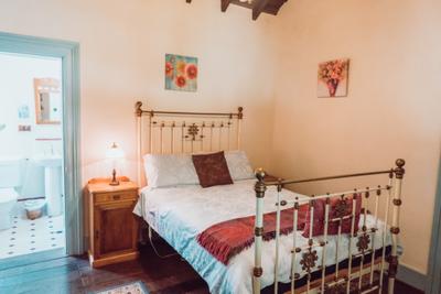 Dingup House Bed and Breakfast