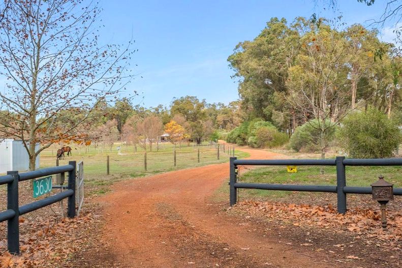 Chidlow Estate